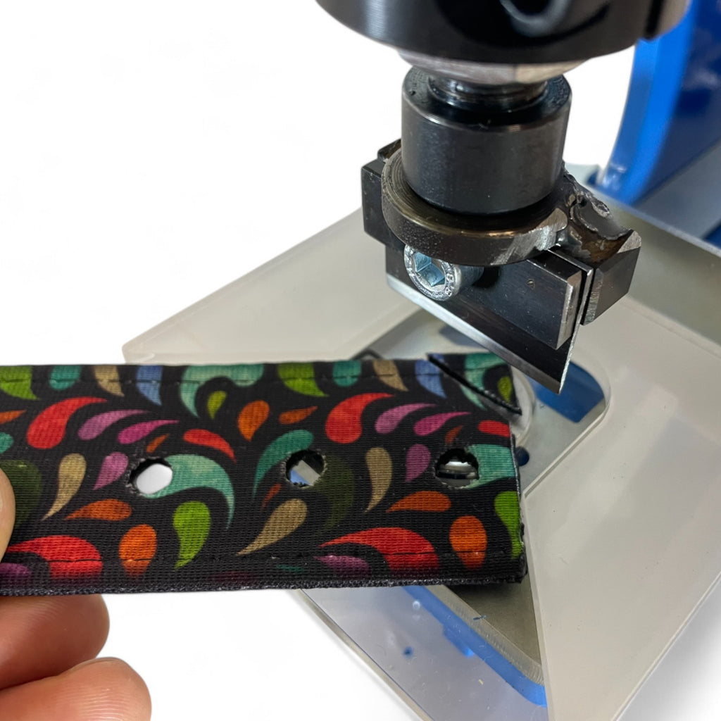 HP-10-V, Kniehebelpresse für individuelle Stanzformen nach anfrage