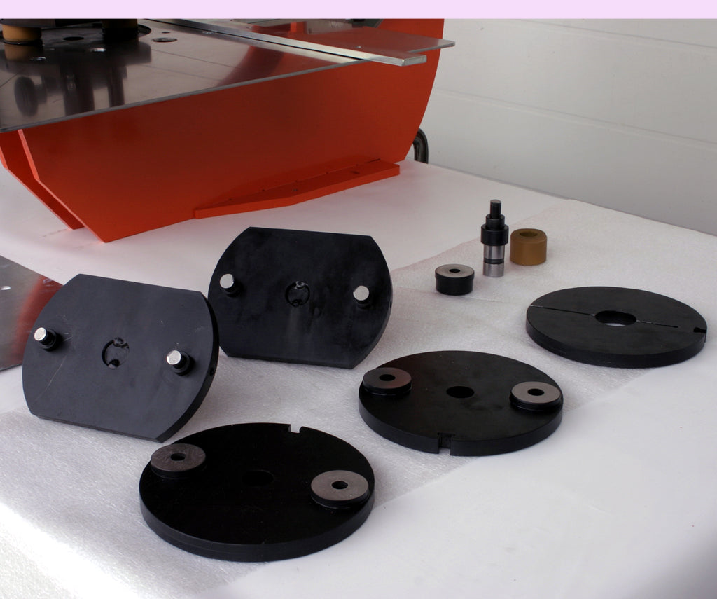 Blechstanzwerkzeug Gehärtet und Geschliffen, Maßanfertigung nach Kundenvorgaben