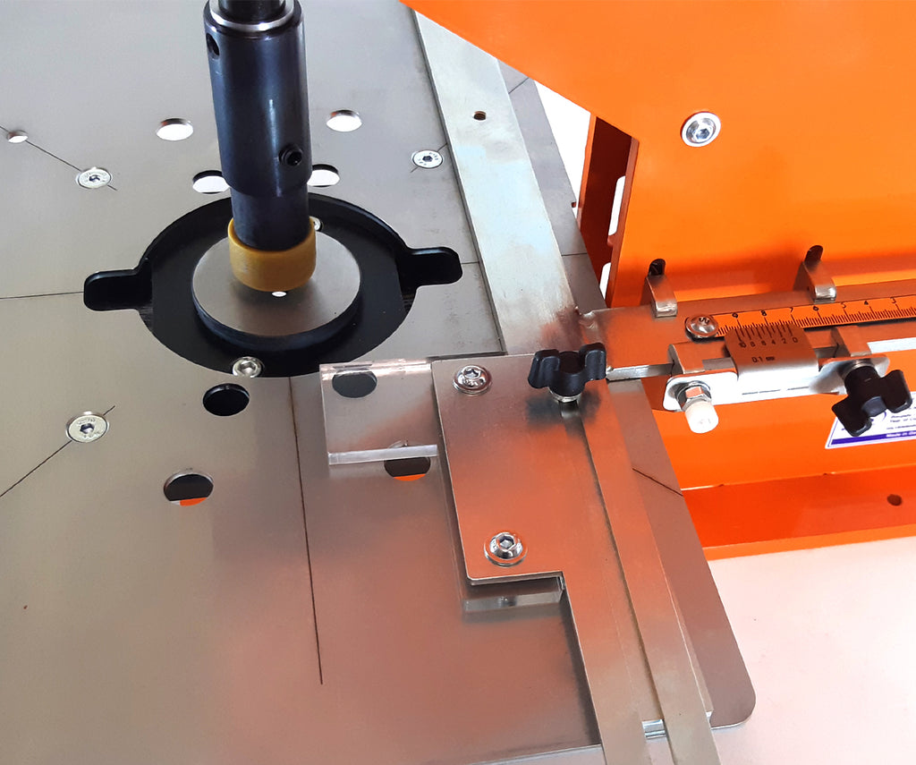 Kniehebelpresse HP-7 Stanz-Handpresse 35KN für Profile Blechlochstanzen