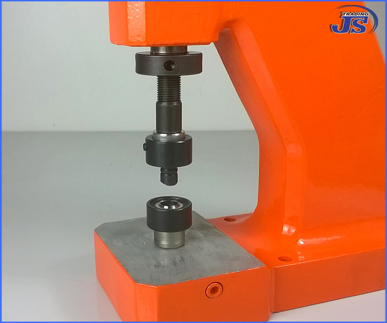 Adapter für selbstschneidendes Kunststoffösen-Werkzeug für unsere Handpressen