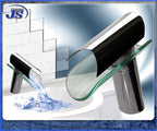 Design Wasserfall Armatur Einhebelmischer Glas