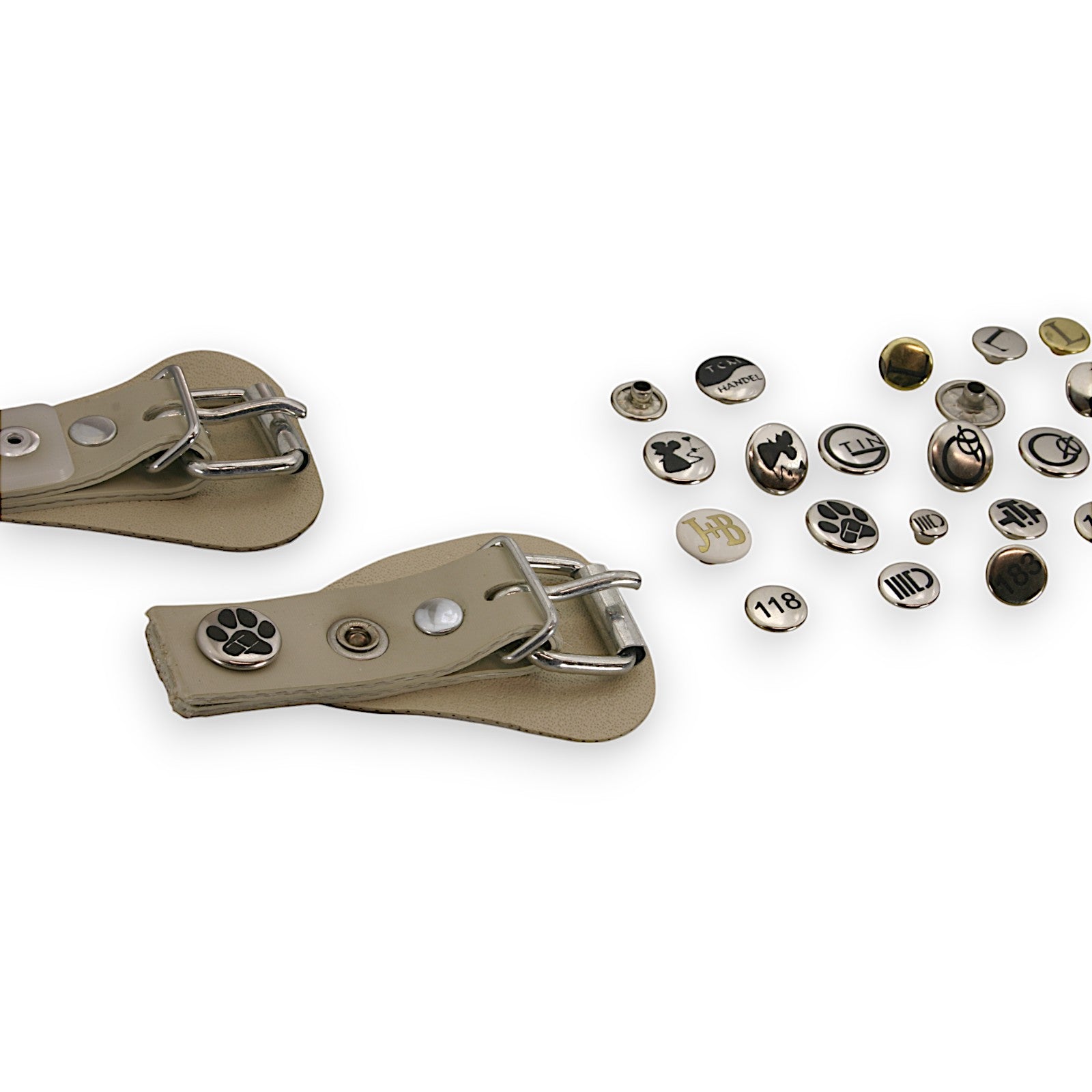 100x personalisierte individuelle Nieten mit Logo in verschiedenen größen