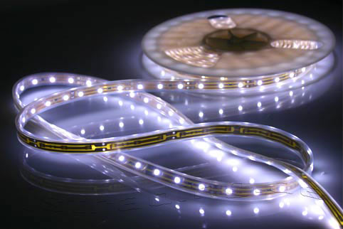 Wasserdichte Silikon SMD-LED Strip 5m x 10mm mit 300 LED Weiß Blau..